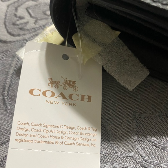 Coach Wallet - Picture 4 of 8
